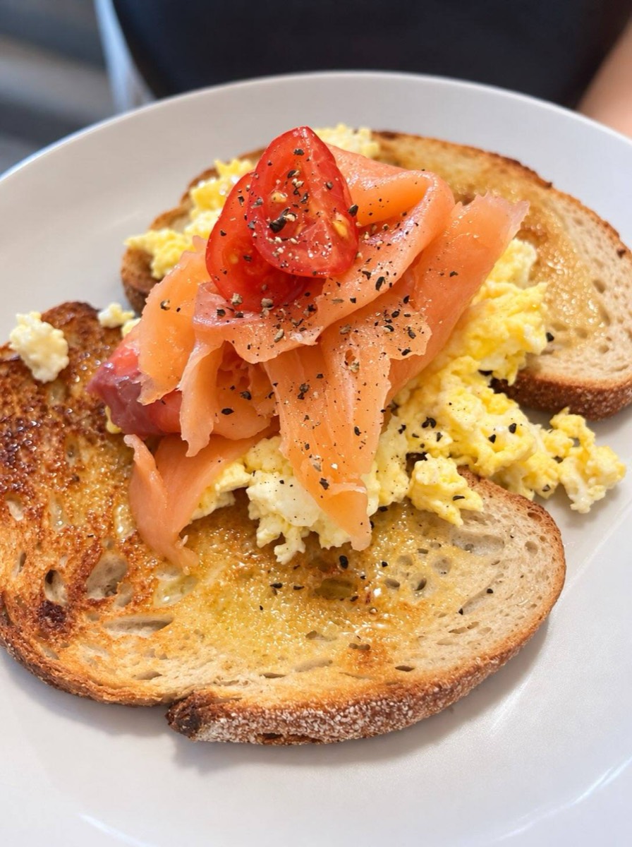 Smoked salmon and scrambled eggs on toast